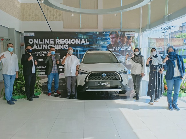 Pesanan Corolla Cross Bikin Agung Toyota Tersenyum